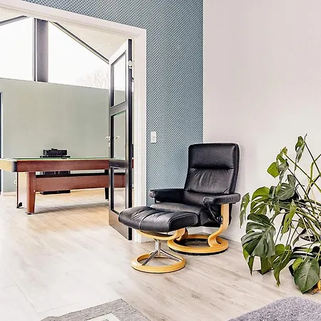 Lxxxi Tatil Evi *